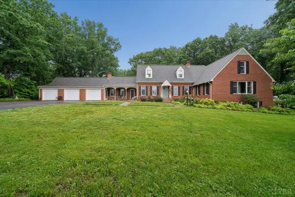 3289 Peaks Road, Bedford, VA 24523