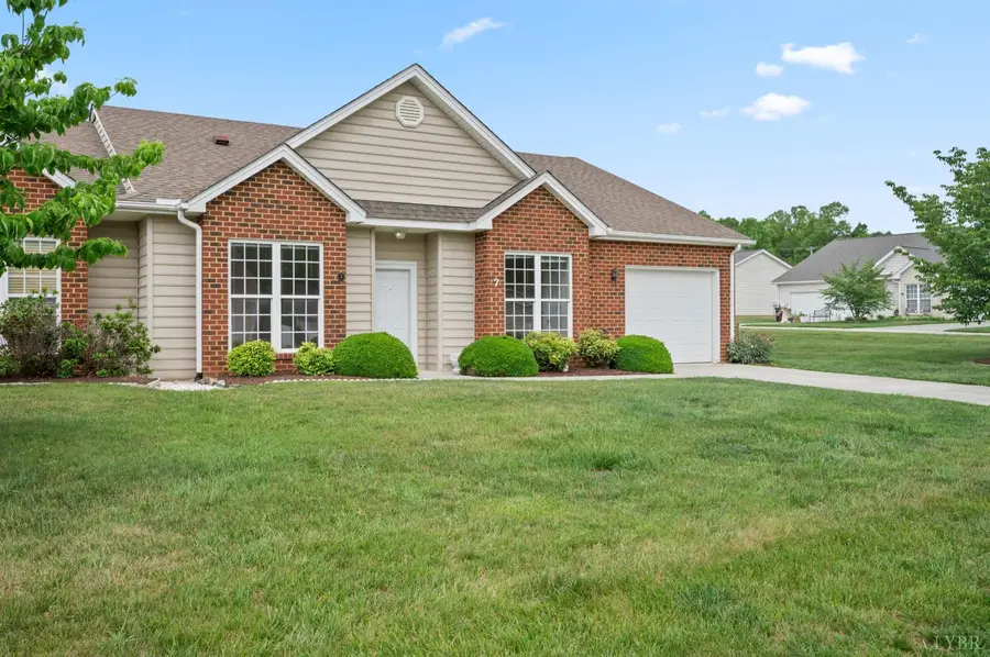 7 Shore Line Drive, Lynchburg, VA 24501 - #3