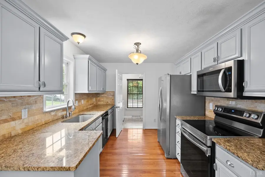 137 New Towne Road, Lynchburg, VA 24502 - #3