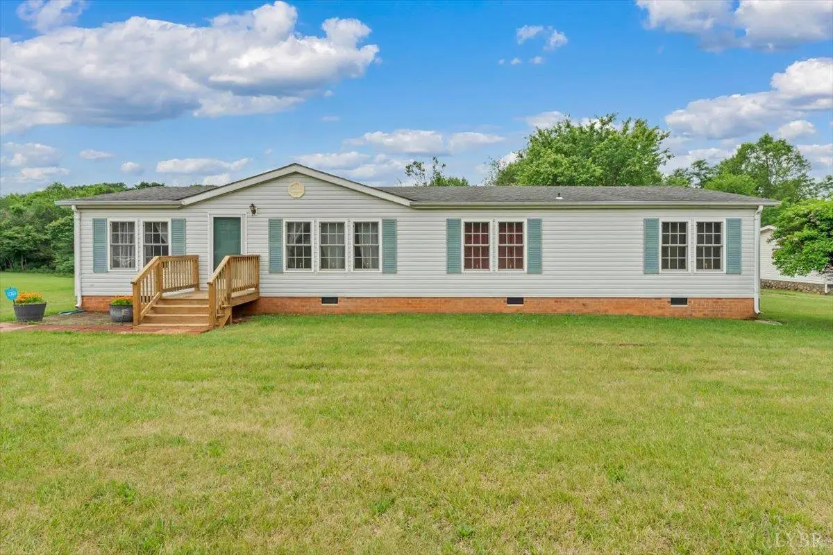 6915 Village Highway, Lynchburg, VA 24504 - #1