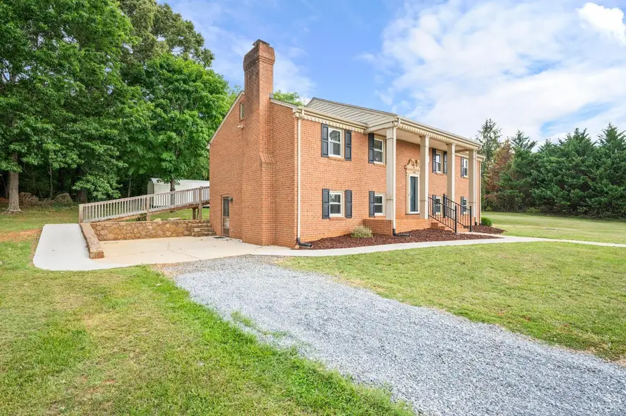 300 Casaloma Drive, Forest, VA 24551 - #2