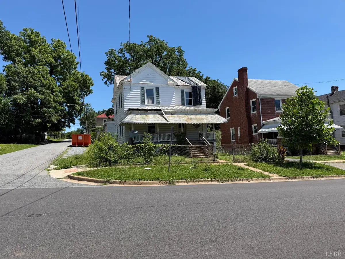400 Wadsworth St, Lynchburg, VA 24502 - #1