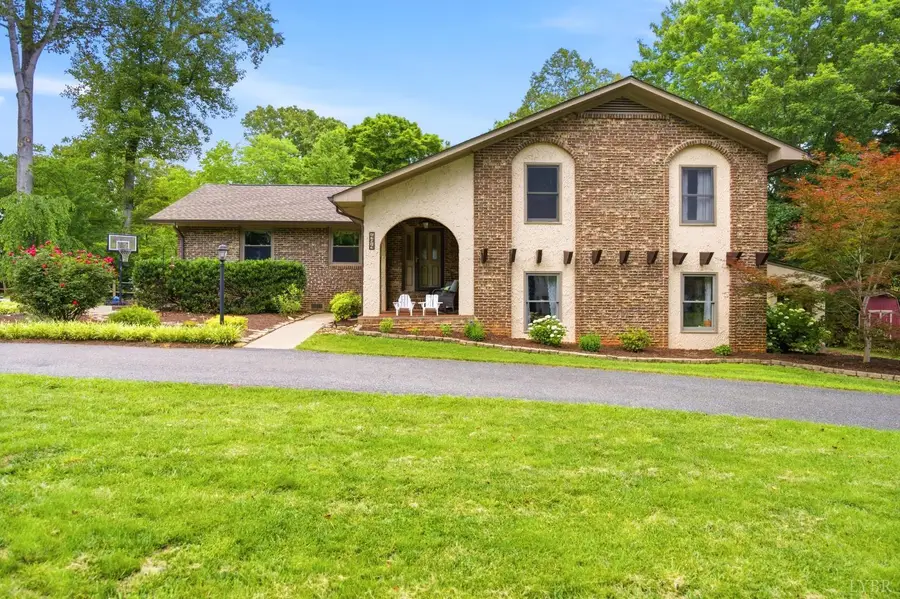 494 Lake Forest Drive, Lynchburg, VA 24502 - #2