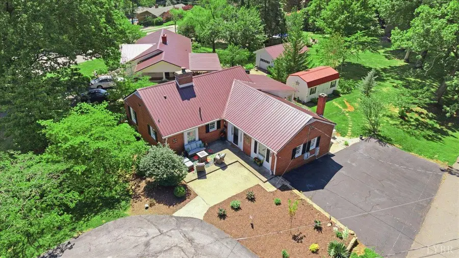 2215 Beverly Heights, Altavista, VA 24517 - #2