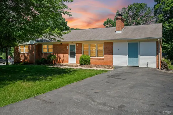 113 Hydaway Drive, Forest, VA 24551