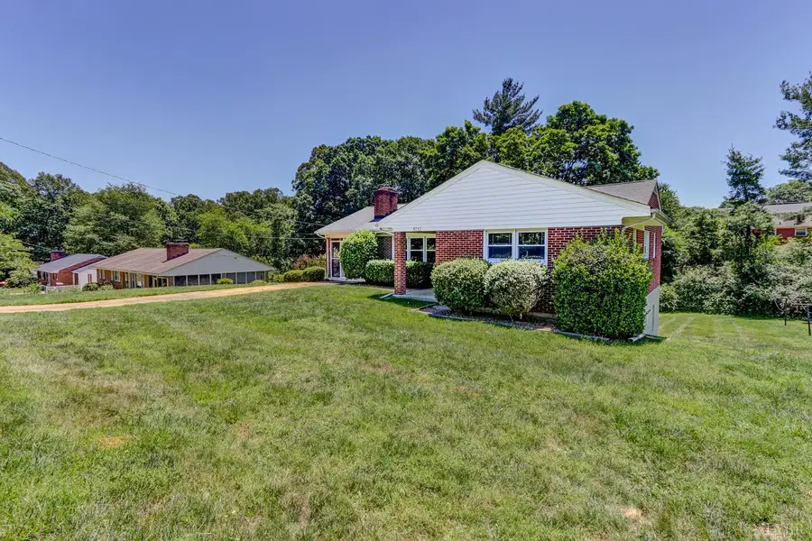5712 Kanawha Road, Lynchburg, VA 24502 - #2
