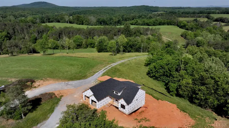 7 Leesville Rd, Evington, VA 24550 - #3