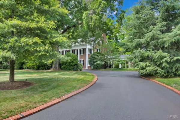 1487 Langhorne Road, Lynchburg, VA 24503