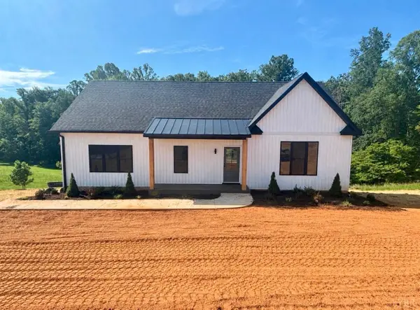 464 Bellview Road, Appomattox, VA 24522