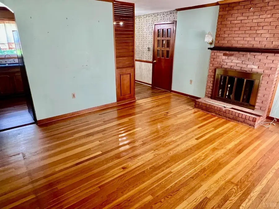 457 Amelon Rd, Madison Heights, VA 24572 - #2