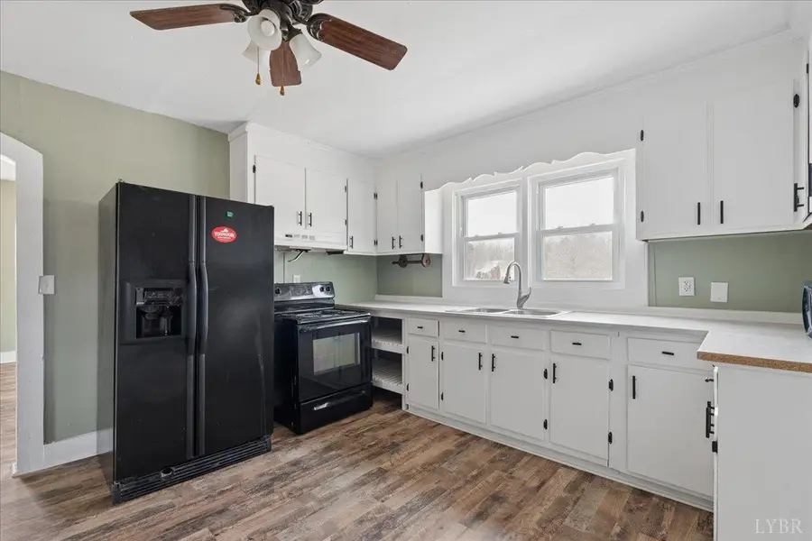 1074 Throckmorton Trail, Scottsburg, VA 24589 - #3