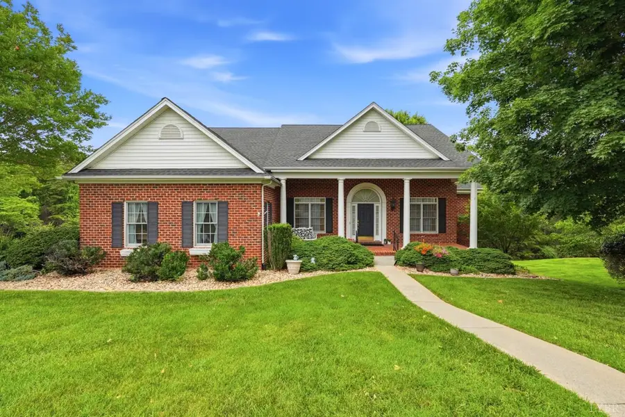 1476 Glenbrooke Drive, Lynchburg, VA 24503 - #2