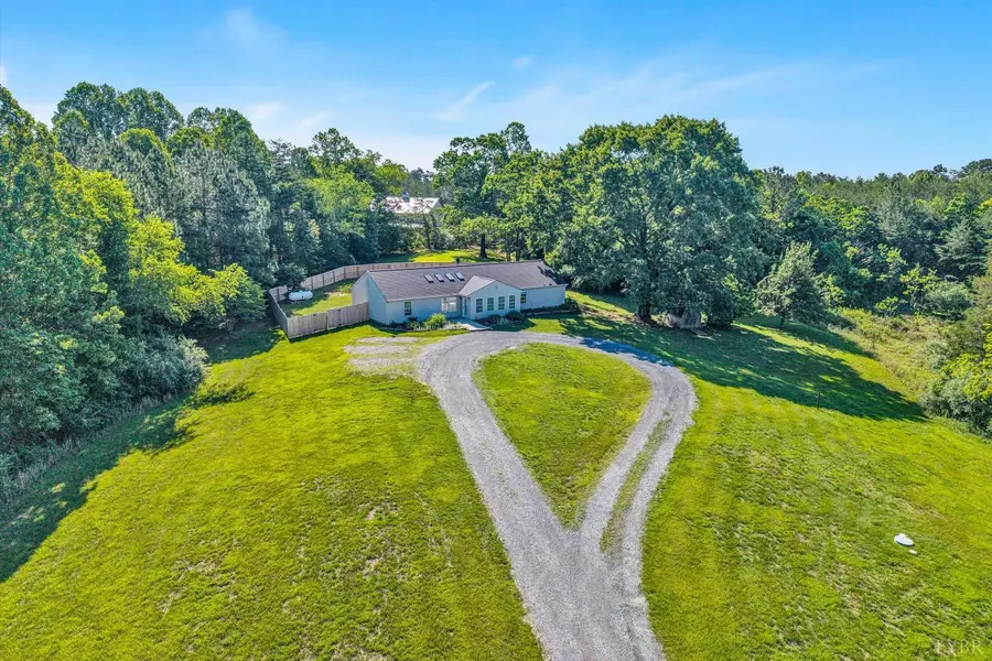 1145 Solanus Drive, Bedford, VA 24523 - #3