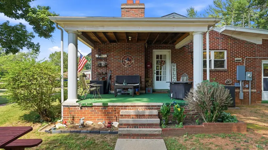 110 Coffey Street, Gretna, VA 24557 - #3