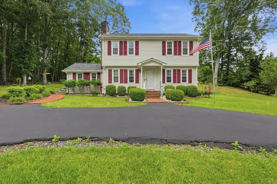 724 Spring Street, Hurt, VA 24563 - #2