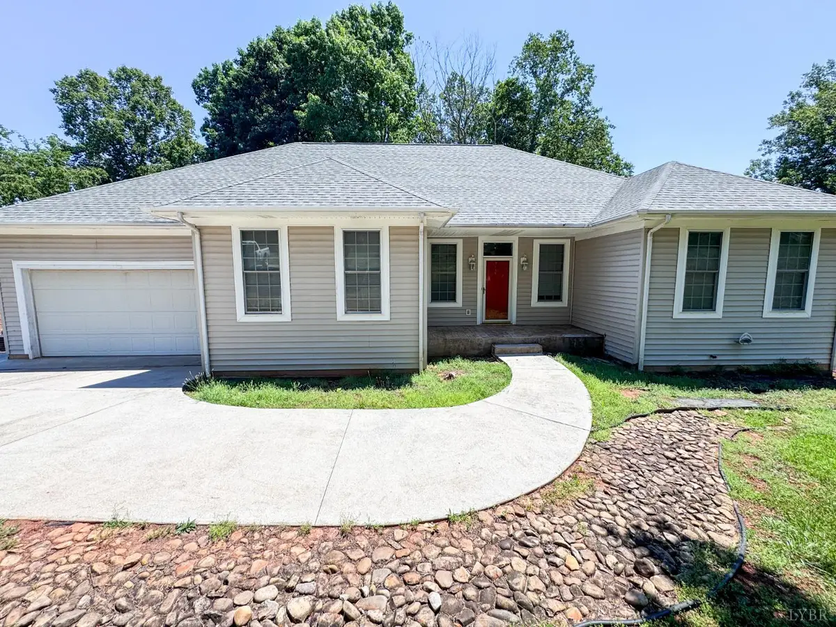 1151 Lake Shore, Forest, VA 24551 - #1