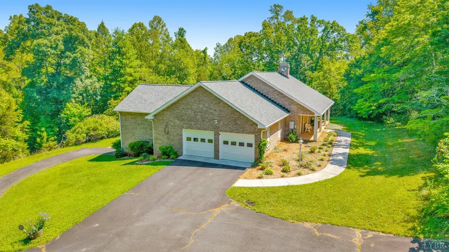 430 Watt Abbitt Road, Appomattox, VA 24522 - #2