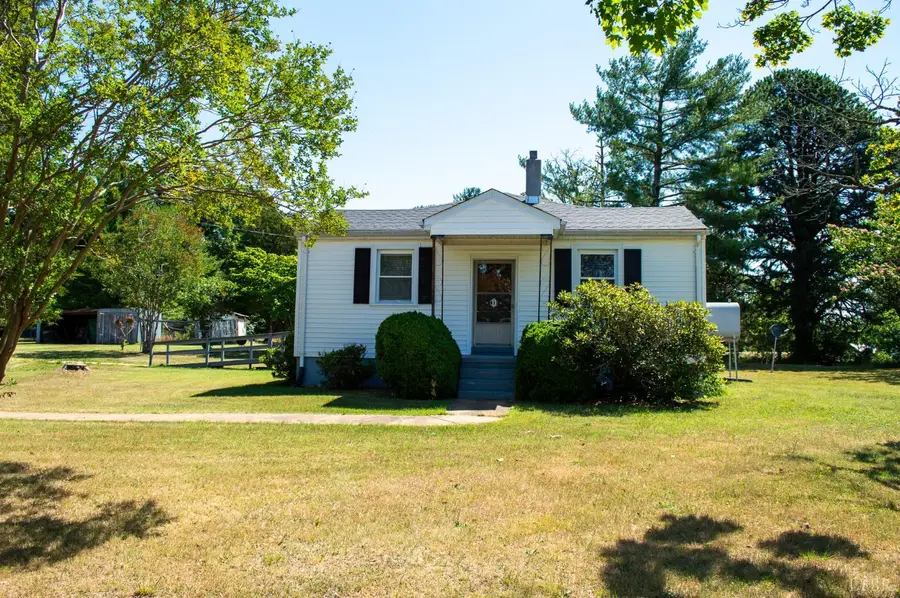 1060 Music Street, Gretna, VA 24557 - #2