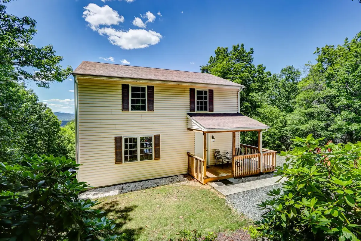 585 Cresthill Road, Lynchburg, VA 24504 - #1