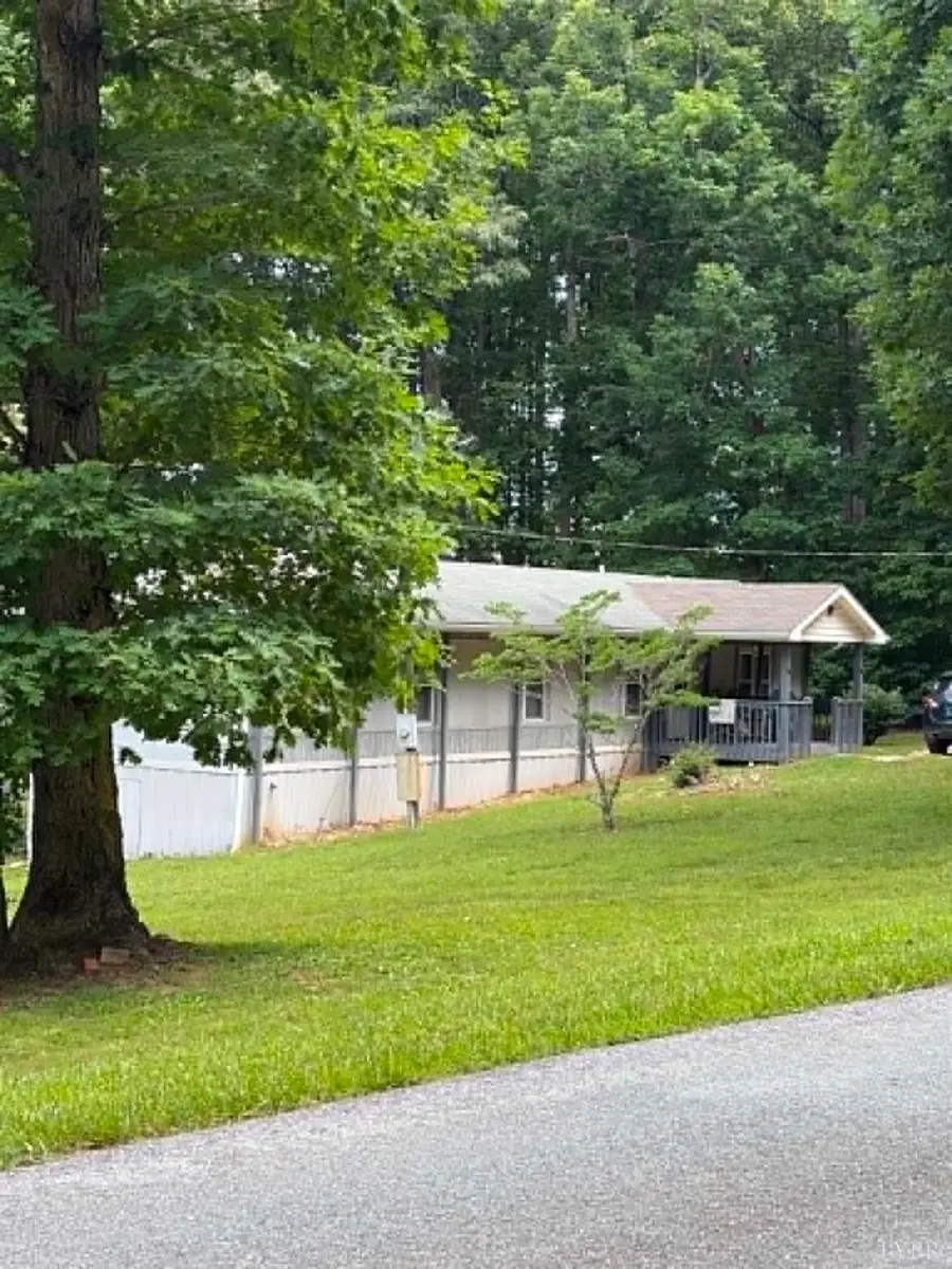 3309 Crab Orchard Road, Huddleston, VA 24104 - #3