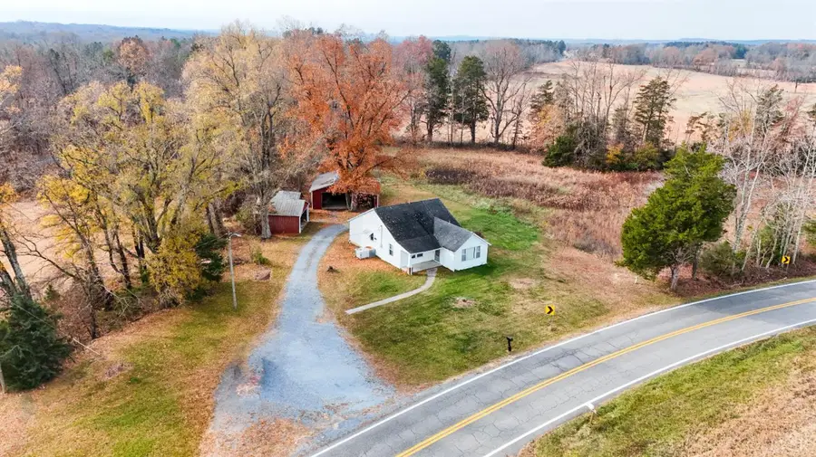 1089 Straightstone Road, Long Island, VA 24569 - #2
