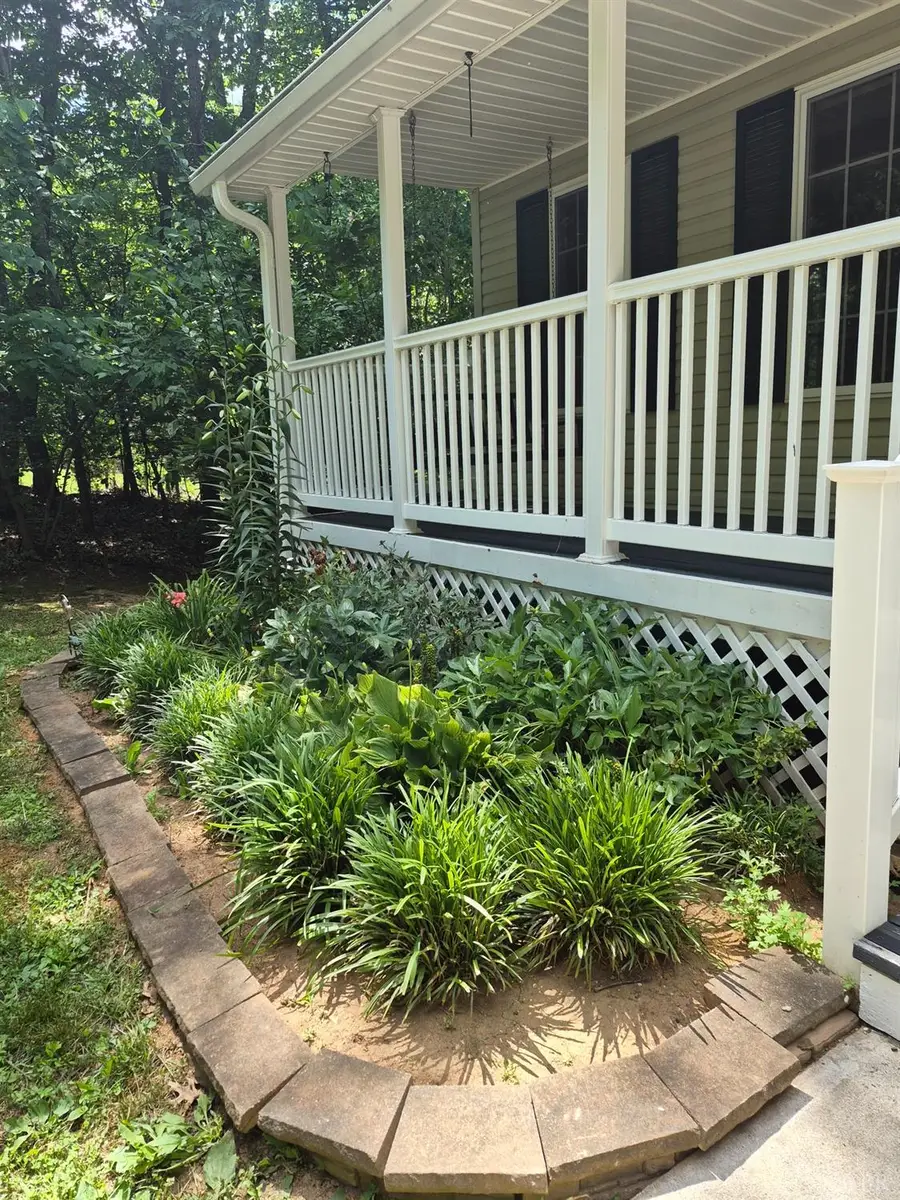 1644 Bethany Rd, Rustburg, VA 24588 - #2