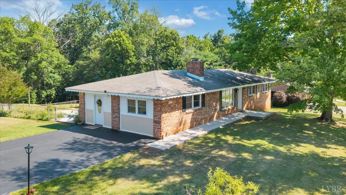 121 Ridgeview Road, Hurt, VA 24563 - #1