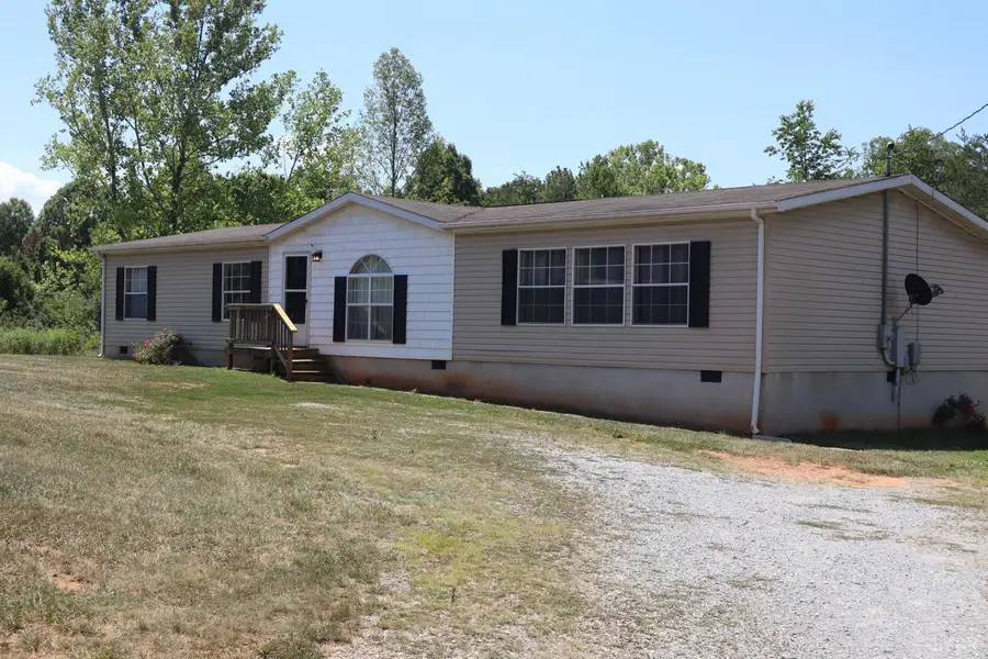 6129 Bethany Road, Rustburg, VA 24588 - #2