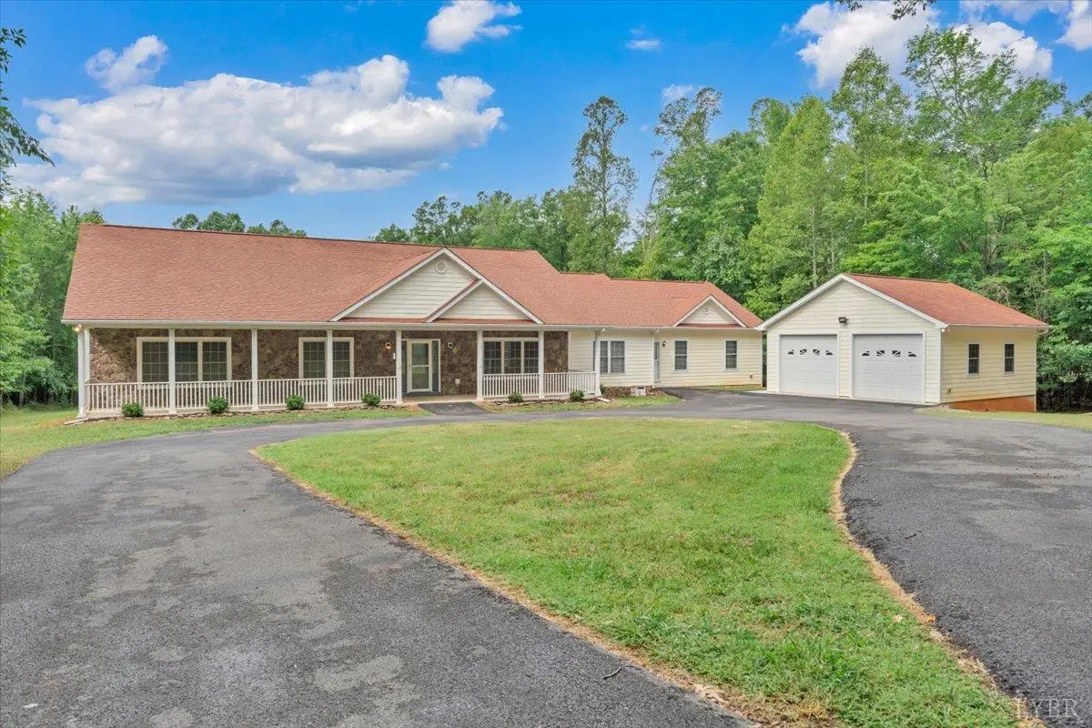 2677 Tolers Ferry Rd, Huddleston, VA 24104 - #1