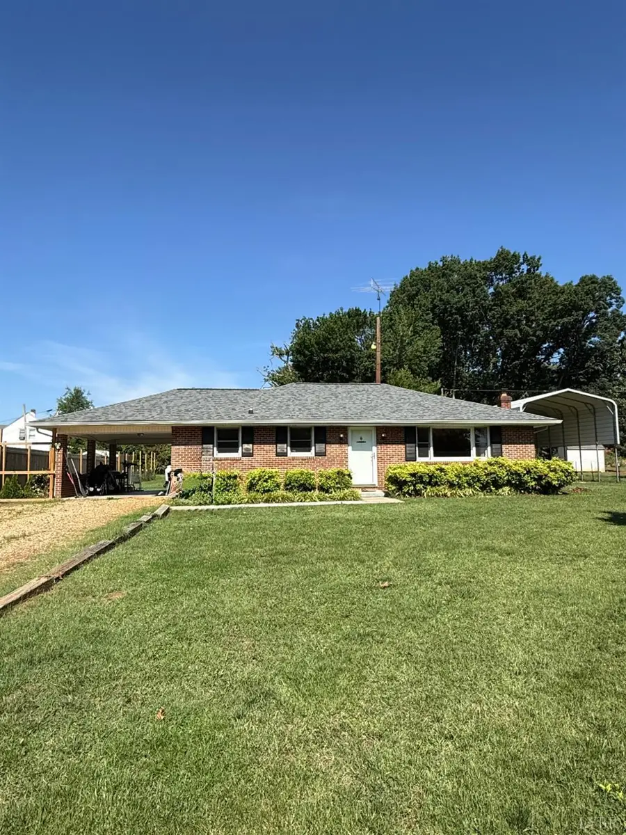 124 Coffey Street, Gretna, VA 24557 - #2