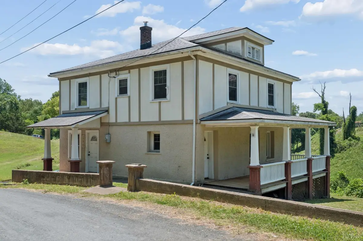 226 7th Street, Madison Heights, VA 24572 - #1