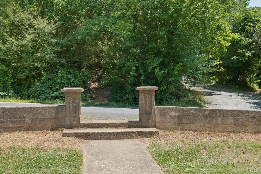 226 7th Street, Madison Heights, VA 24572 - #3