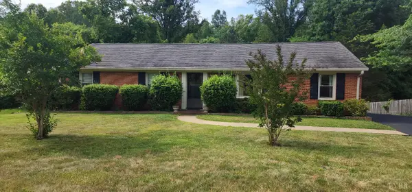 145 Robinhood, Madison Heights, VA 24572