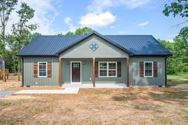 103 Greenhouse, Rustburg, VA 24588