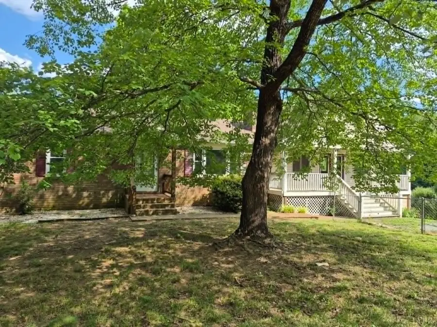 1243 Thornbird Place, Huddleston, VA 24104 - #3