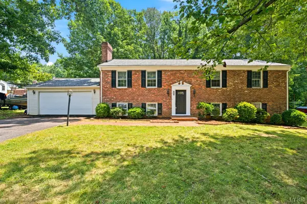 404 Paul Revere Drive, Forest, VA 24502