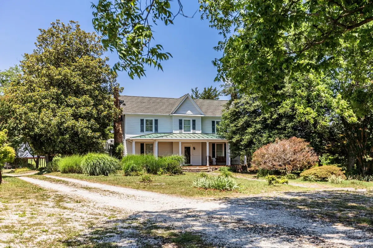 7655 Hat Creek Road, Brookneal, VA 24528 - #1