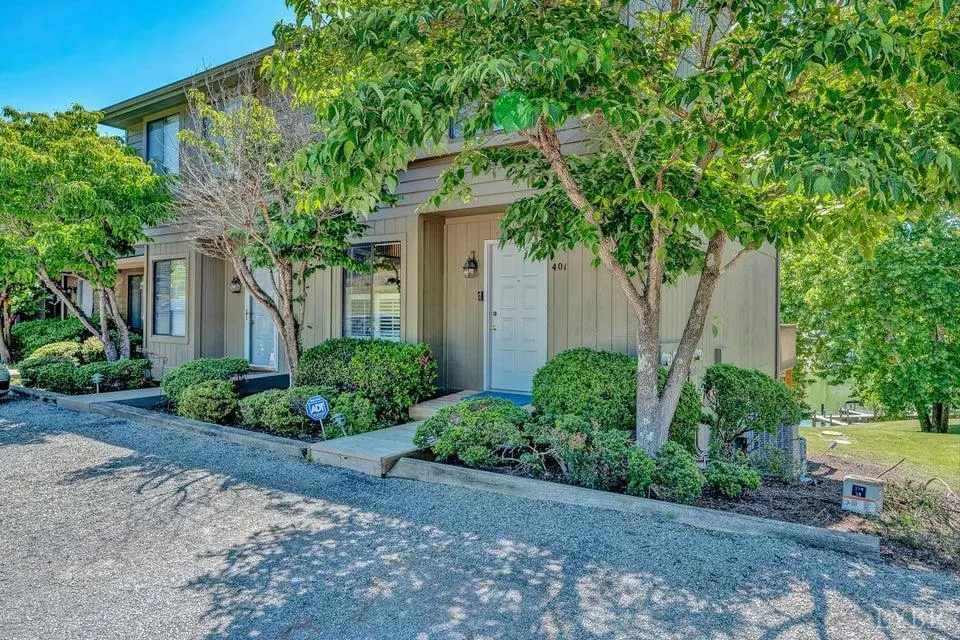 401 Harbor Ridge Drive, Goodview, VA 24095 - #1