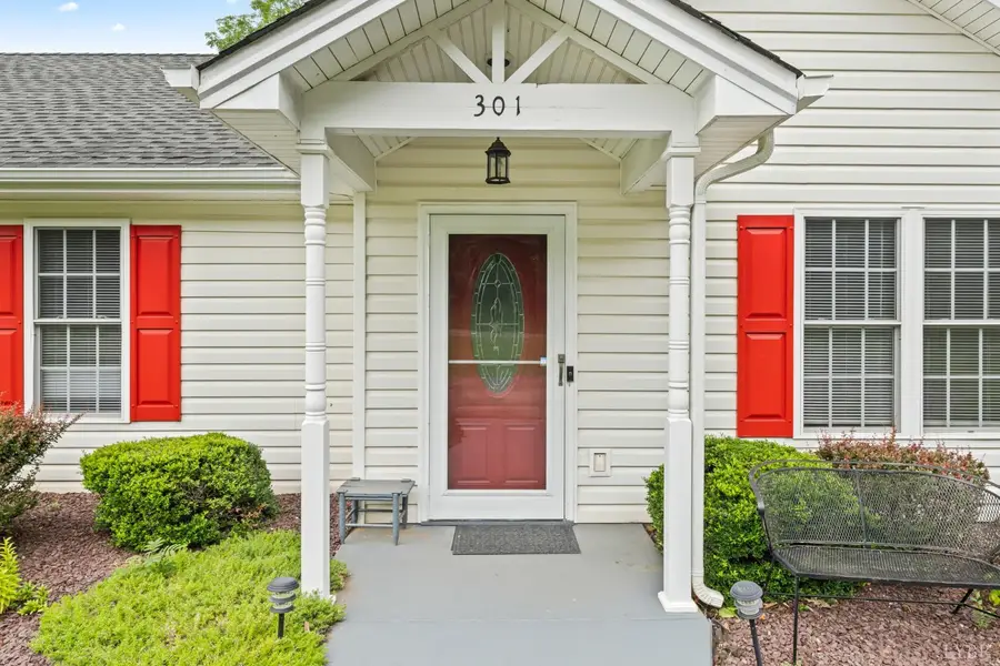 301 Lakeview Drive, Madison Heights, VA 24572 - #3