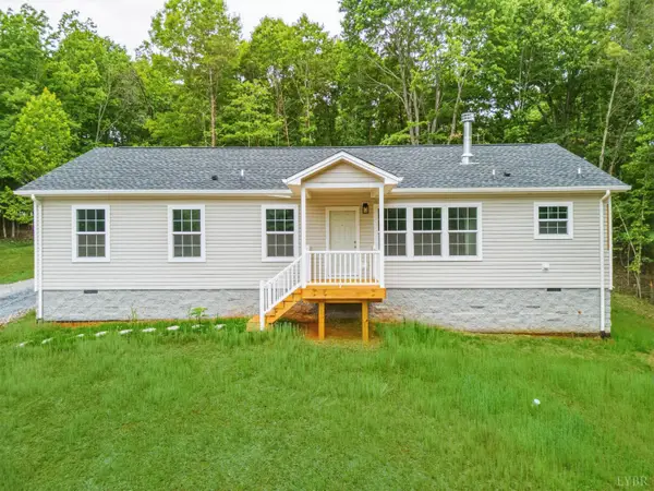 2125 Walnut Hollow Road, Lynchburg, VA 24503
