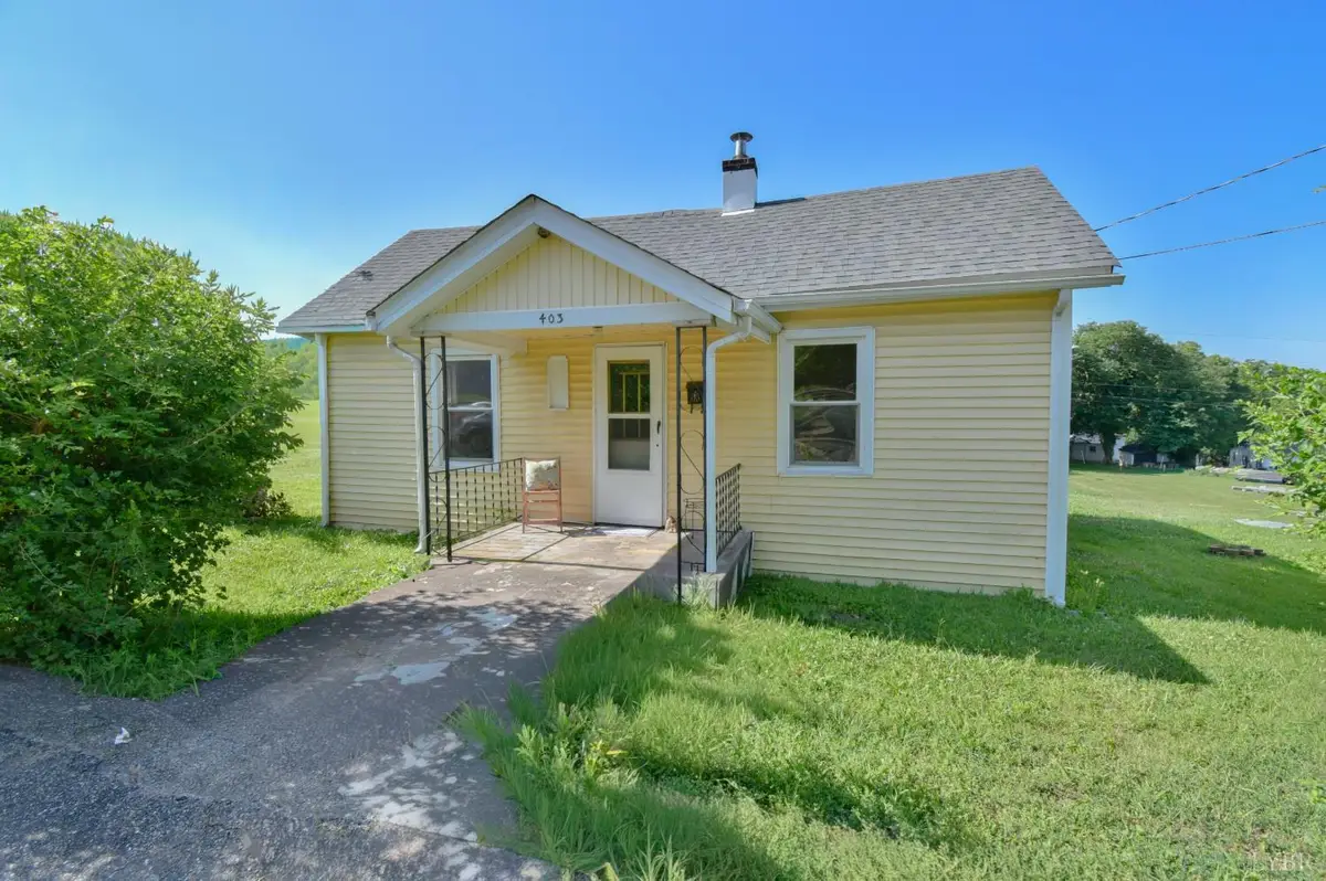 403 W King, Bedford, VA 24523 - #1