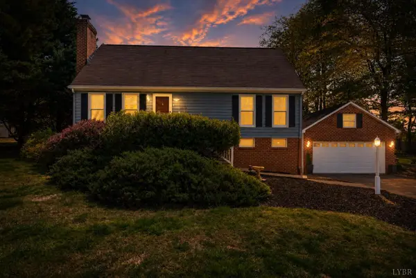 1002 Oxford Point, Lynchburg, VA 24502