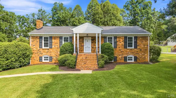 72 S Lake Drive, Lynchburg, VA 24502