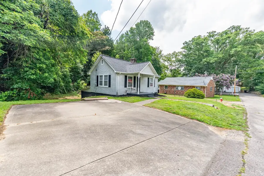 329 Taylor Street, Danville, VA 24541 - #3