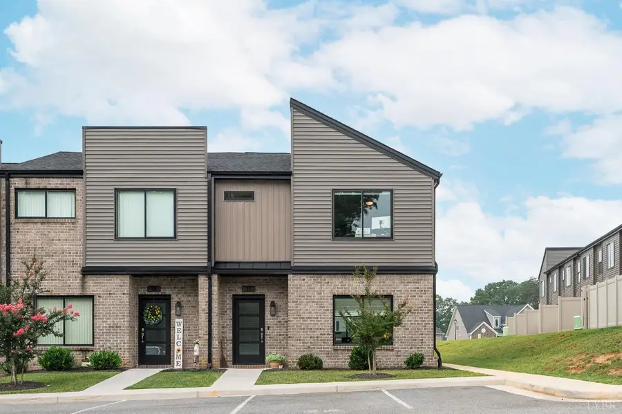 25 Zentry Pl, Lynchburg, VA 24502 - #2