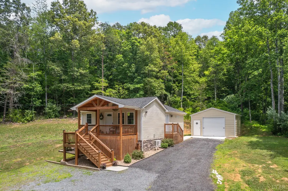 11767 James River Rd., Shipman, VA 22971 - #1