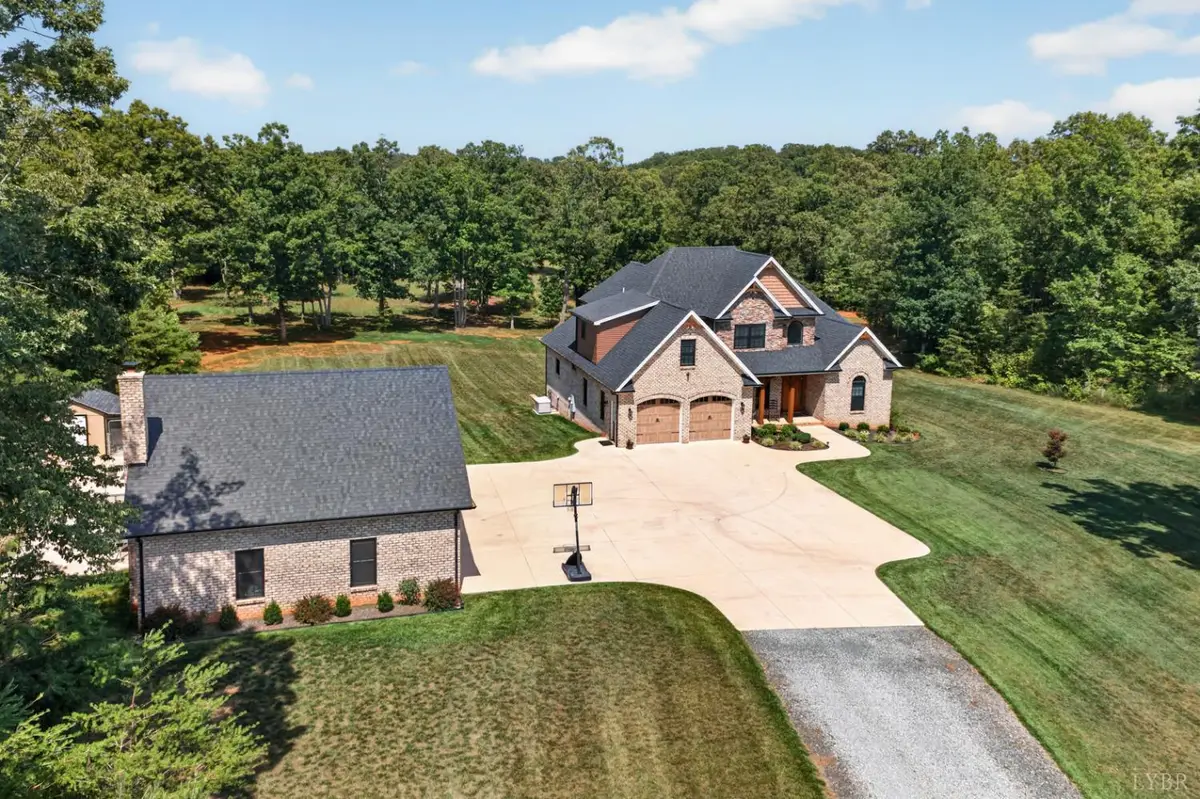 2558 Stonewall Road, Concord, VA 24538 - #1