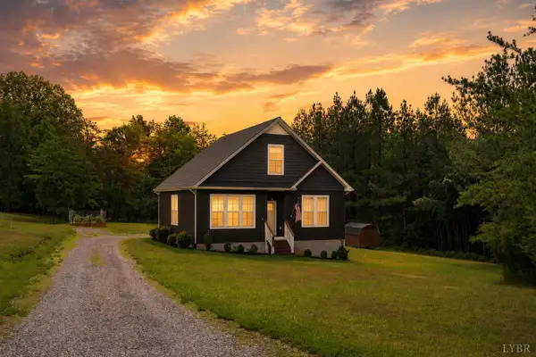 8840 Charlemont Road, Goode, VA 24556