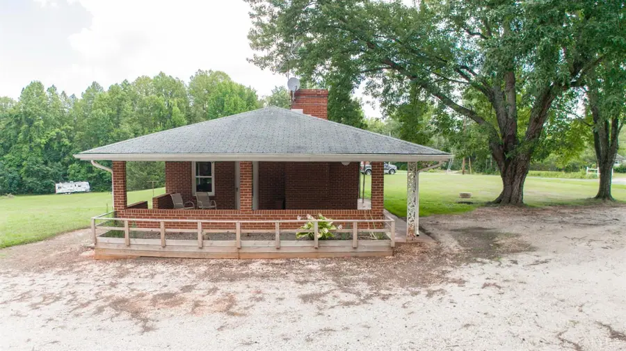 657 Swan Road, Pamplin, VA 23958 - #3