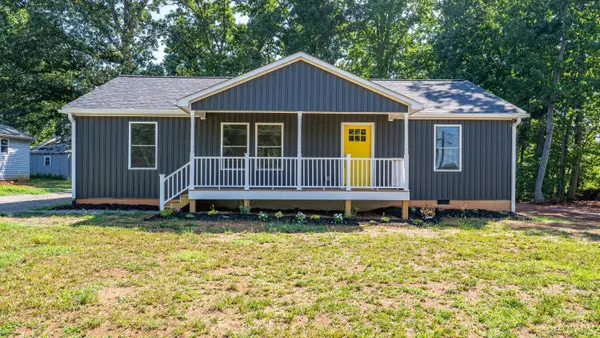 102 Harvey Street, Gretna, VA 24557